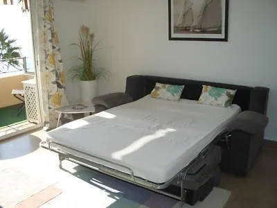 Apartman On The Croisette With Sea View